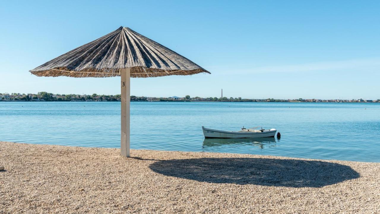 Villa Dea - Dein Rueckzugsort Am Meer Mit Beheiztem Pool Vrsi Exterior photo