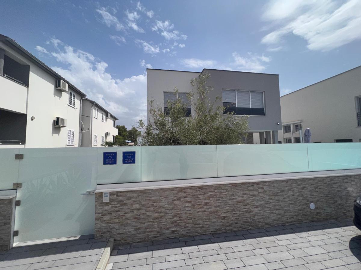 Villa Dea - Dein Rueckzugsort Am Meer Mit Beheiztem Pool Vrsi Exterior photo